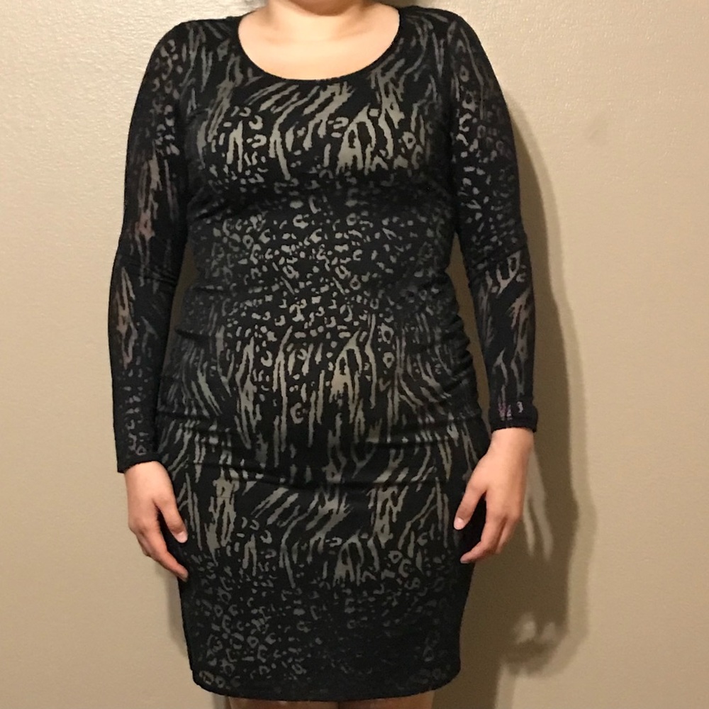Bold Elements Dress Cut To Curve Black animal burnout lined Long Sleeve Size XL